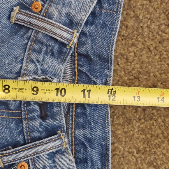 541 Levi's "Ripped" - Picture 13 of 13